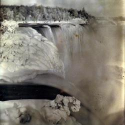 Old Daguerrotype of Niagara Falls